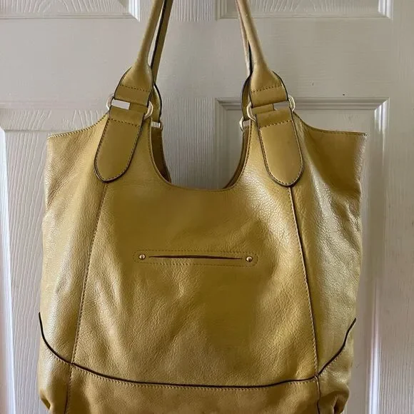 B Makowsky soft leather yellow mustard large shoulder bag gold tone Har… - Picture 2 of 13